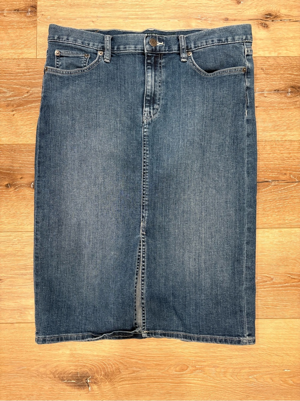 Women’s Lauren Ralph Lauren Denim Skirt- Size 10